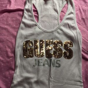 Guess tank